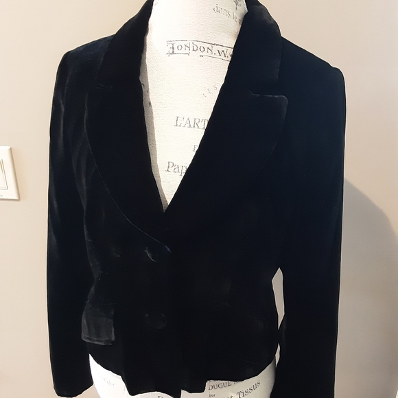 MARIO SERRANI BLACK VELVET FITTED JACKET - Picture 6 of 9